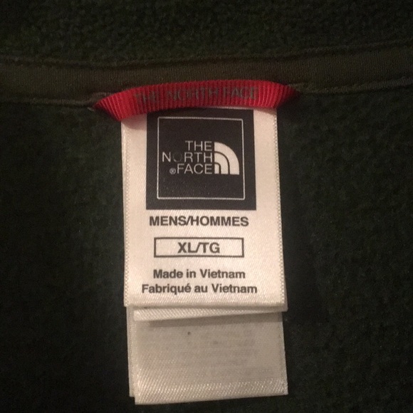 North Face light weight fleece shirt - Picture 3 of 3